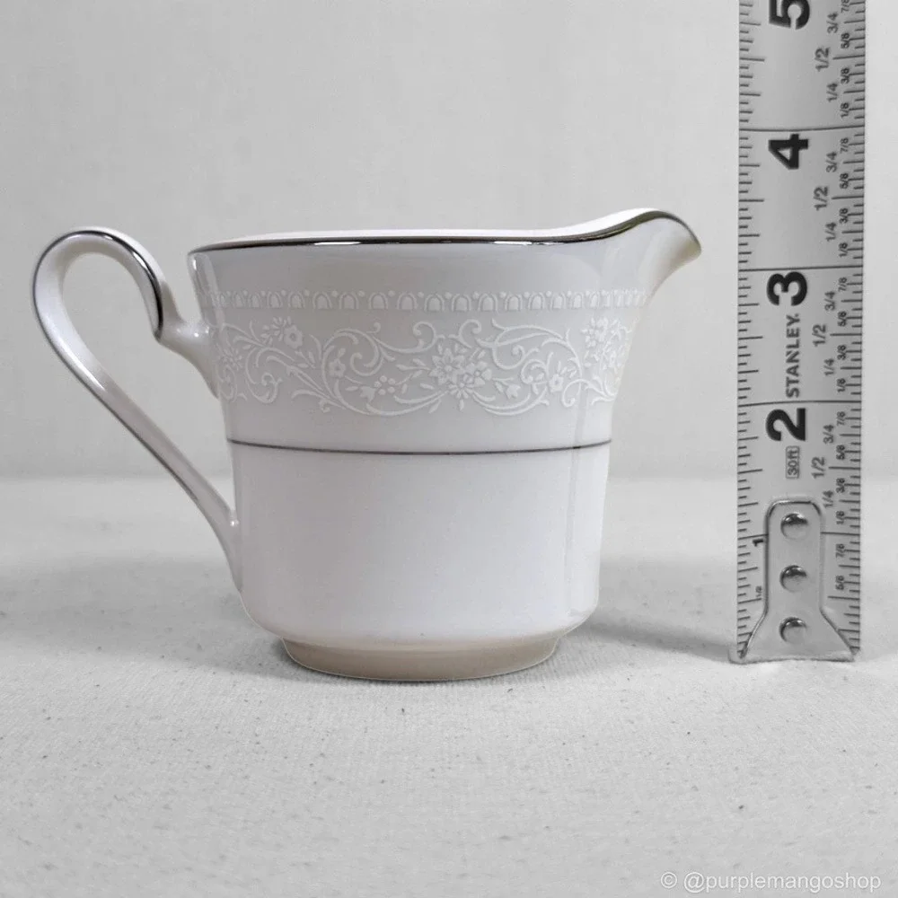 VINTAGE 1970s NORITAKE Sorrento 7565 Creamer Ivory China Platinum Trim‎ | Japan